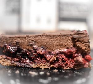 čokoladno sadna torta